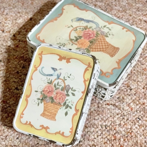 Tuesday Morning Decorative Bird Boxes - Picture 2 of 4